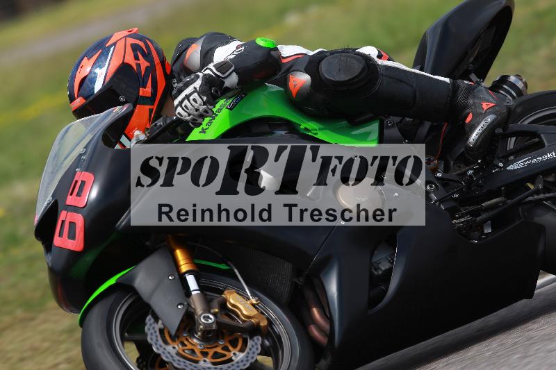 Archiv-2022/13 25.04.2022 Plüss Moto Sport ADR/Freies Fahren/66